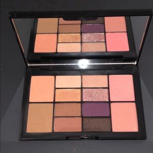 NARS makeup your mind palette